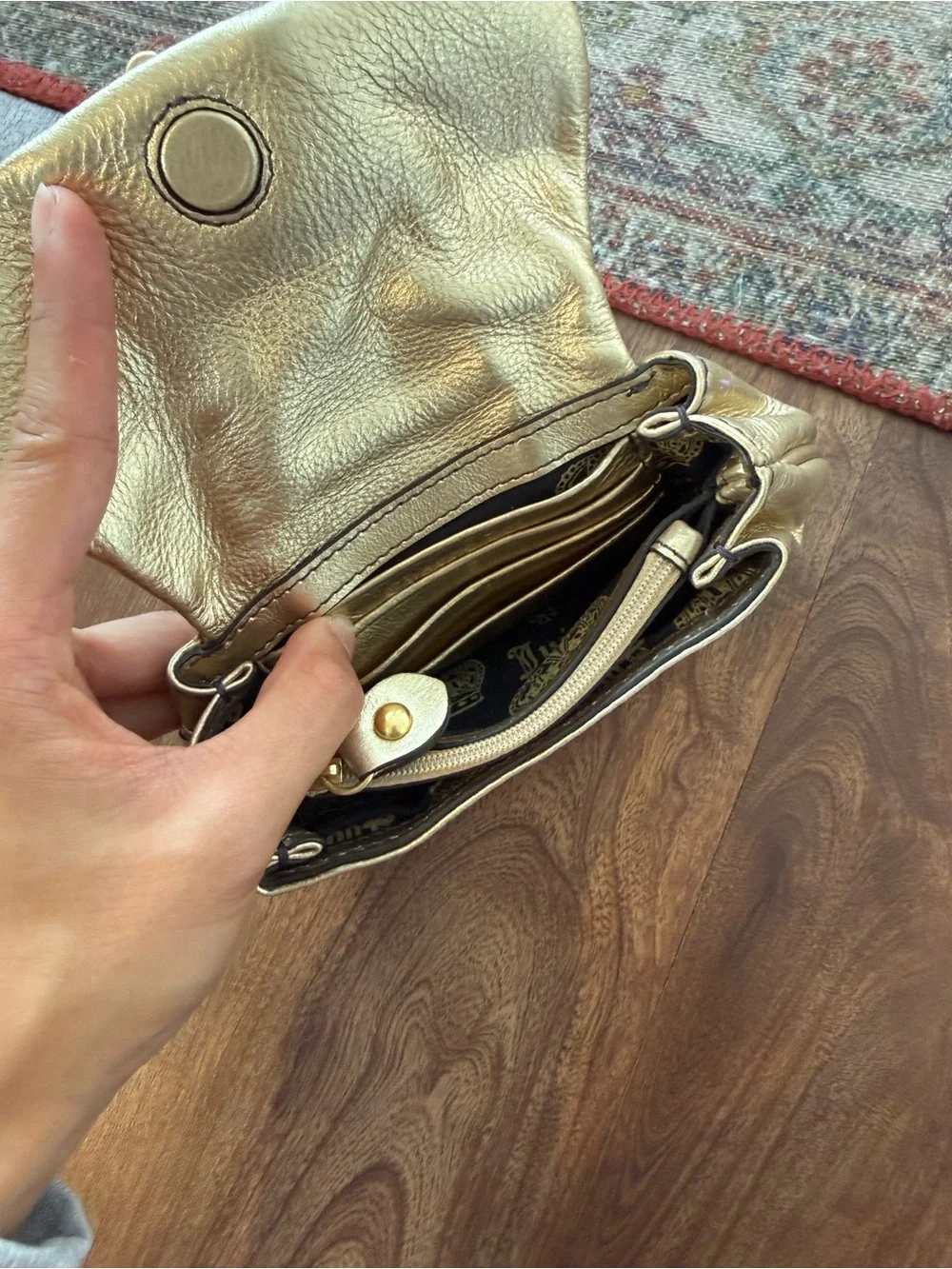 VTG Juicy Couture Metallic Gold Wristlet Key & Card Holder